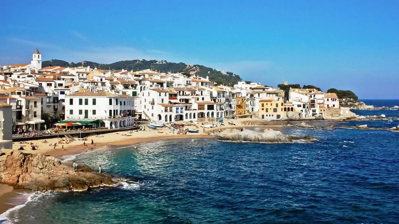 Espectacular apartamento con piscina en Calella de Palafrugell